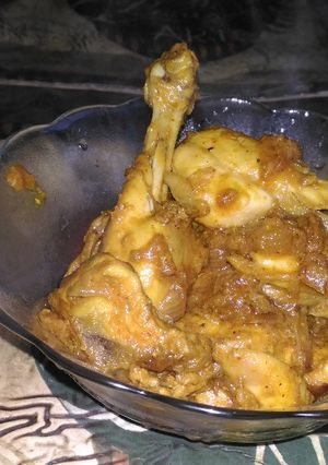 A picture of Kerala spicy chicken fry.