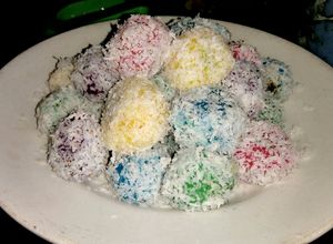 Foto resep Klepon Rainbow (mudah,rasa enak dan pas serta anti gagal)