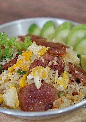 รูปของ ข้าวผัดกุนเชียง