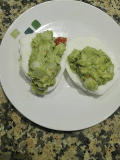 Una foto de Huevos con guacamole