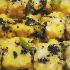 A picture of Dhokla.