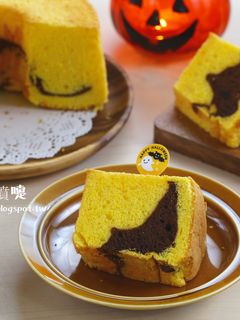 萬聖節南瓜戚風蛋糕 的食譜成品照片