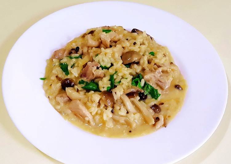 Steps to Prepare Homemade Chicken &amp; Mushroom risotto