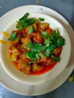 દૂધી નું શાક (Dudhi Shak Recipe In Gujarati) રેસીપી મુખ્ય ફોટો