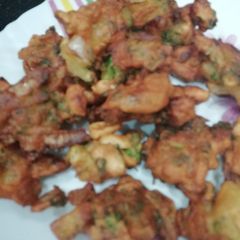 A picture of Rice Fritters.