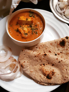 A picture of Tofu butter masala.