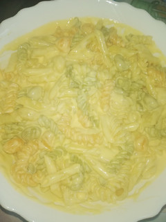 Una foto de Macarrones al queso