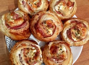 Foto principal de Rollitos de bacon, queso y philadelphia 🍕🥓🧀