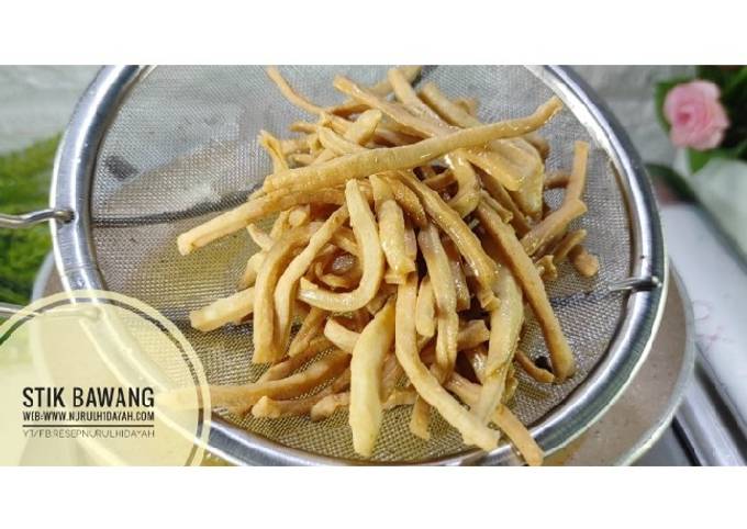 Resep Stik Bawang Renyah Oleh Nurul Hidayah Cookpad