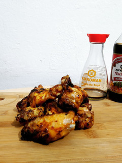 Foto de Asas de frango grelhadas