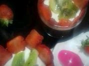 A picture of frozen kiwi fruits