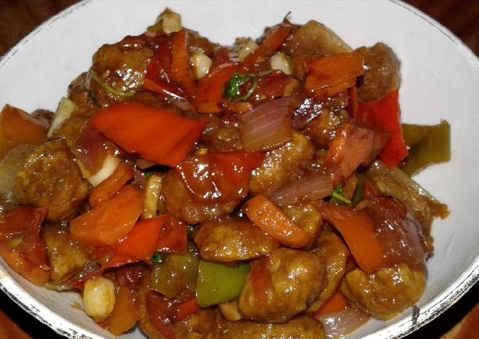 Step-by-Step Guide to Prepare Award-winning Soya Chilli