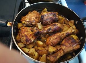 Una foto de Pollo en salsa de soya
