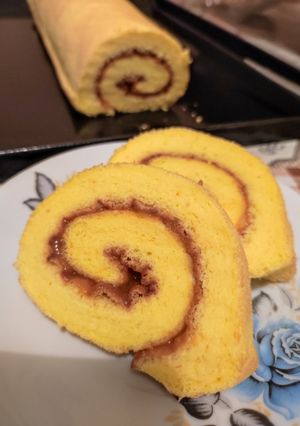 Pudingporos piskótatekercs recept fotója
