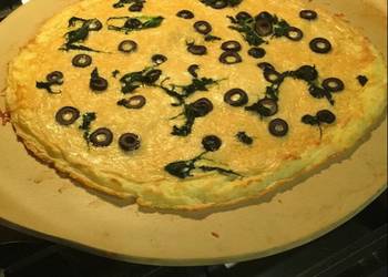 Ultimate Prepare Recipe Potato Crust Pizza  with Alfredo sauce and Parmesan cheese Delicious Steady