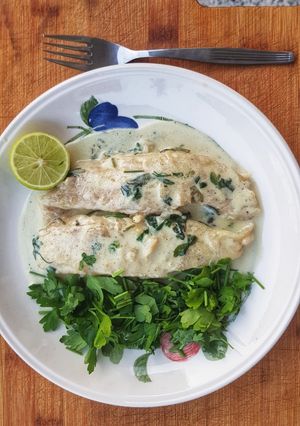 A picture of Creamy lemon fish.