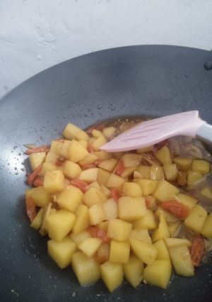 Foto resep Tumis Kentang Pedas Manis