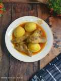 Sayap Ayam Telur Bebek Kuah Kuning Pedas
