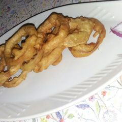 Onion rings A picture of Onion rings.