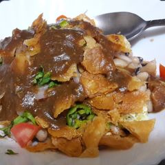 A picture of White lobia chaat.