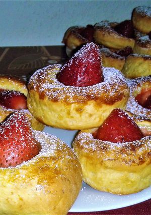 Eper csók fánk 🍓 recept fotója