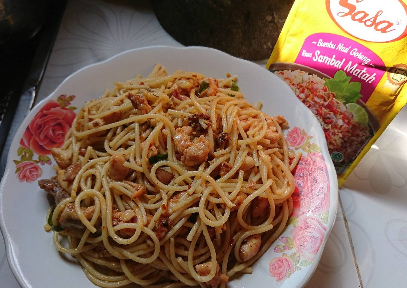 Spaghetti bumbu nasi goreng sambal matah dari SASA