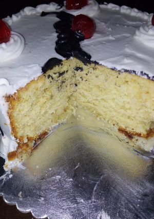 A picture of Passion walnut cake.
