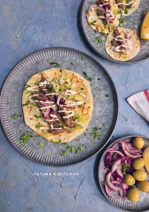 A picture of Mini Beef Shawarma.