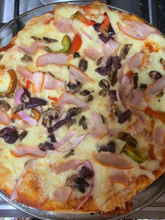 Una foto de Pizza hecha en casa 🍕