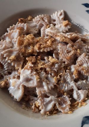 Foto di Pasta con ricotta e noci