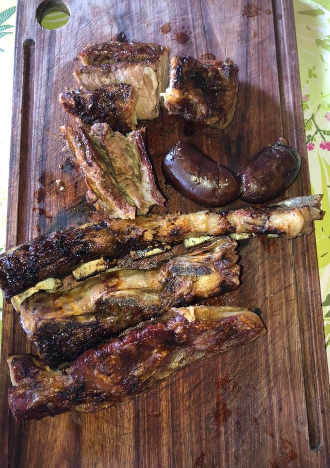 Una foto de Asado,chorizo,morcillas y mas!!
