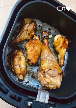 Hình của món Đùi gà & cánh gà nướng mật ong NCKD.