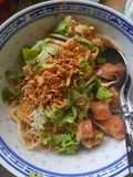 Clean Pad Thai with Ground Pork (No Oil)