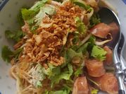 A picture of pork stir-fry with bean sprout