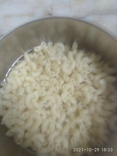 પાસ્તા (Pasta Recipe In Gujarati) રેસીપી મુખ્ય ફોટો