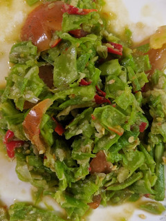 A picture of Thai Yardlong bean salad.