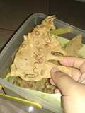 Rempeyek kacang daun jeruk renyah