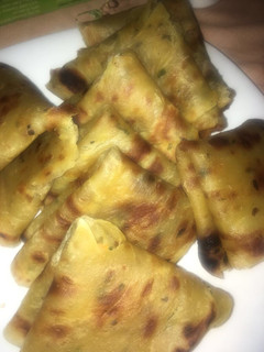 A picture of Soft layered Chapatis with Carrots and dhania.