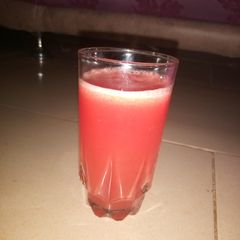 A picture of Watermelon juice.