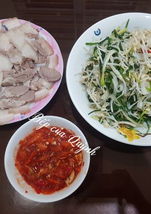 Hình của món Dưa giá thịt luộc.