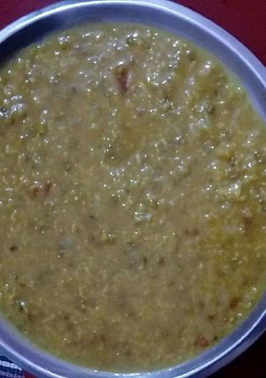 A picture of Khichdi.