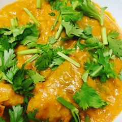 A picture of Coconut fish curry.