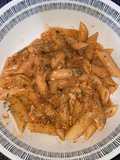 Gigi Hadid’s Spicy Pasta (without Vodka) 🍝