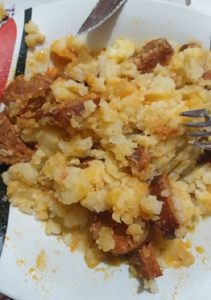 Una foto de Patatas con chorizo