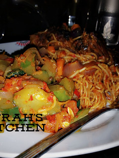 A picture of Spaghetti with cucumber sauce.