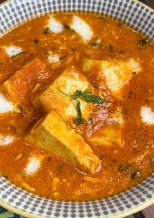 કડાઈ પનીર (Kadai Paneer Recipe in Gujarati) રેસીપી મુખ્ય ફોટો