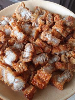 รูปของ หมูกร๊อบกรอบ ไม่ง้อแดด