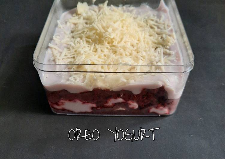 Cara Gampang Menyiapkan Oreo yogurt, Enak Banget