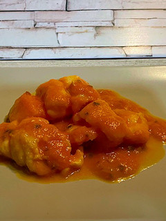 Una foto de Bacalao con tomate