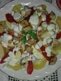 Ensalada de pollo y manzana con aderezo de yogurt